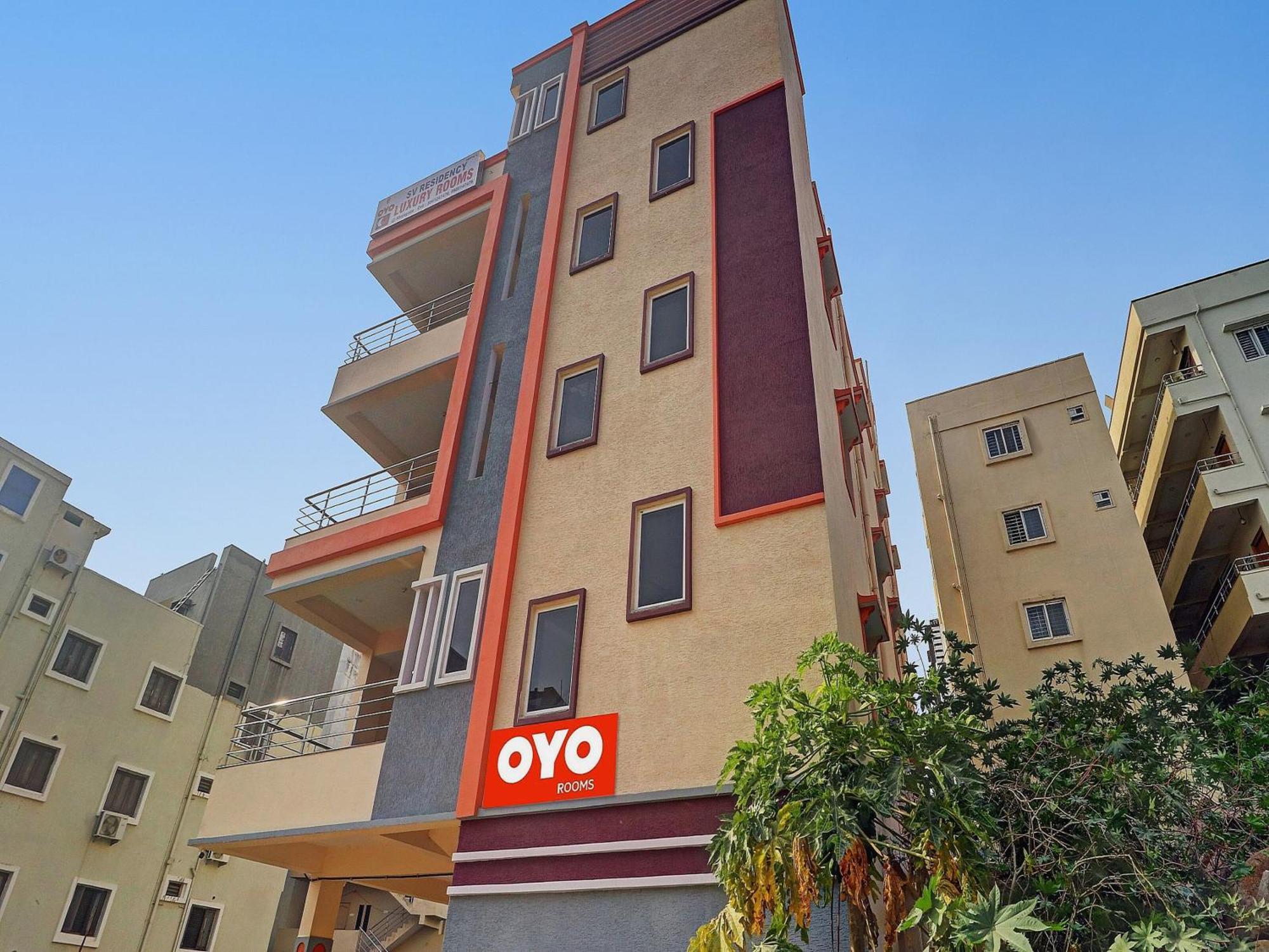 Hotel O S V Residency Kajaguda Near Gachibowli Haidarábád Kültér fotó